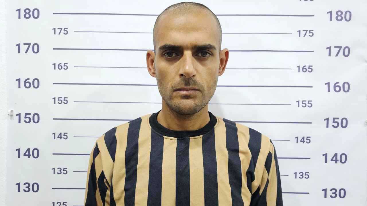 قفل "السجن الأحمر".. الداخلية السورية تعلن القبض على أحد سجاني صيدنايا