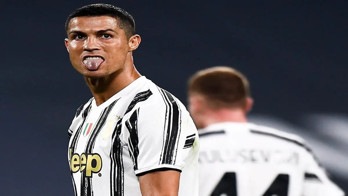 رونالدو بعد تأكد غيابه عن مباراة يوفنتوس وبرشلونة: الـPCR مجرد "هراء"