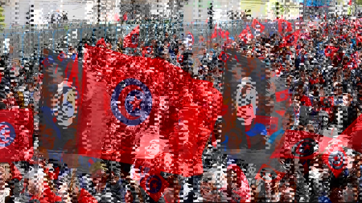 هل تحوّلت الثورة التونسية إلى "صدمة" و إحباط شعبي؟ (فيديو إرم)‎