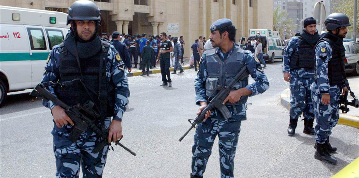 الكويت تكثف الرقابة حول المساجد والأسواق والتجمعات