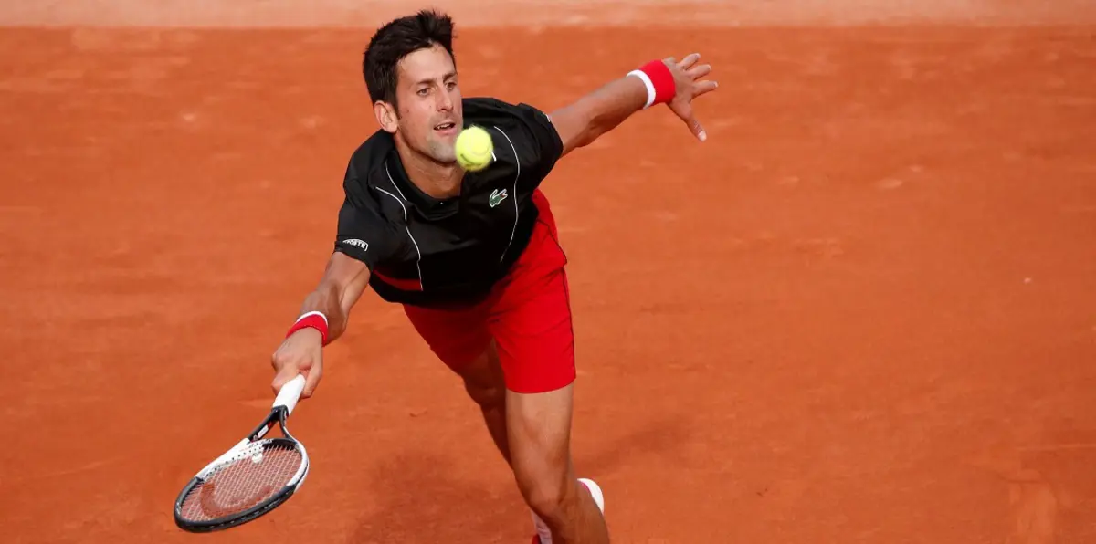 ديوكوفيتش يروّض فرداسكو ويبلغ دور الـ 8 في رولان غاروس