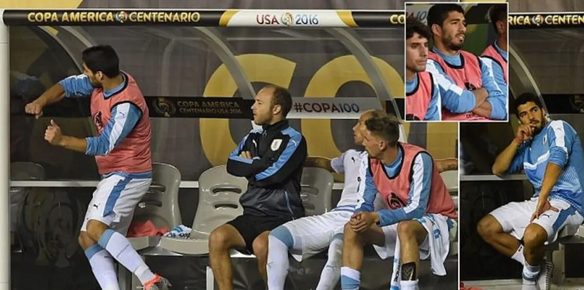 سواريز يلكم دكة البدلاء غضبًا (فيديو)