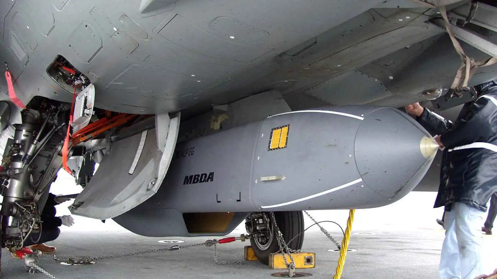 بصواريخ "ستورم شادو".. أوكرانيا تستهدف مصنع متفجرات جنوب روسيا