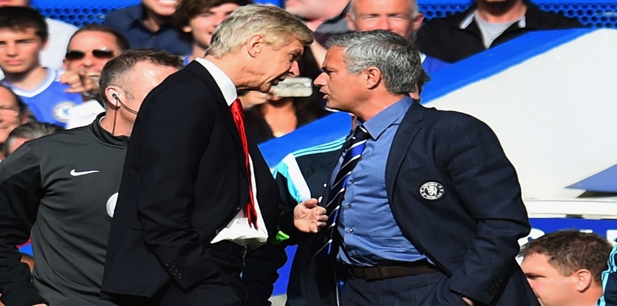 مورينيو ساخرًا: أتمنى بقاء آرسين فينغر مع آرسنال