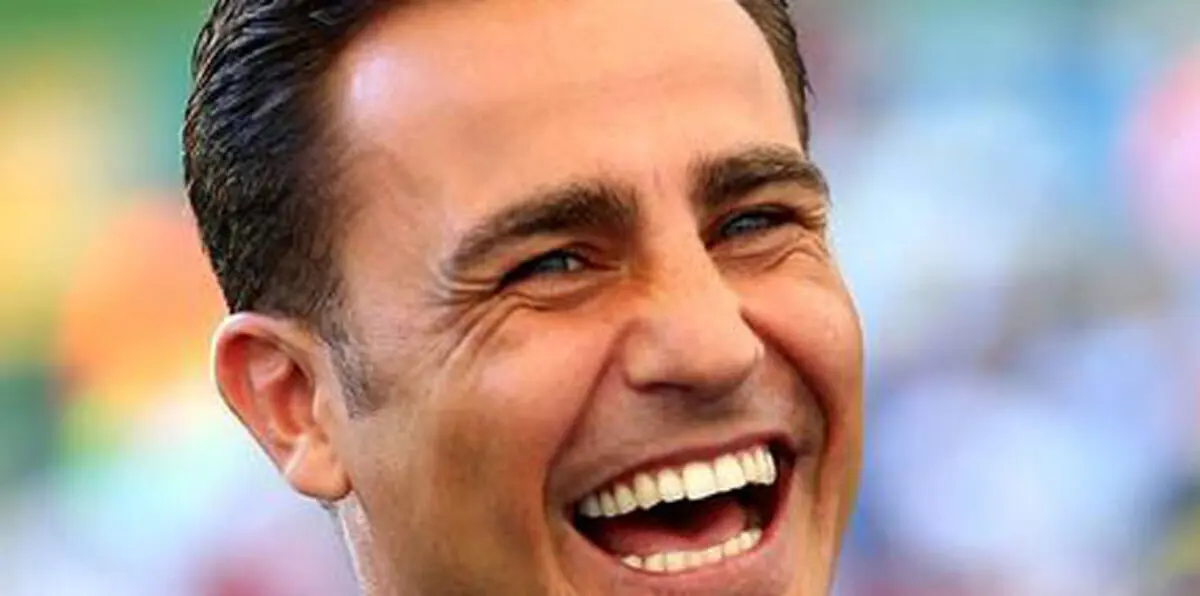 كانافارو وصل إلى النصر السعودي عن طريق الهلال(صور)