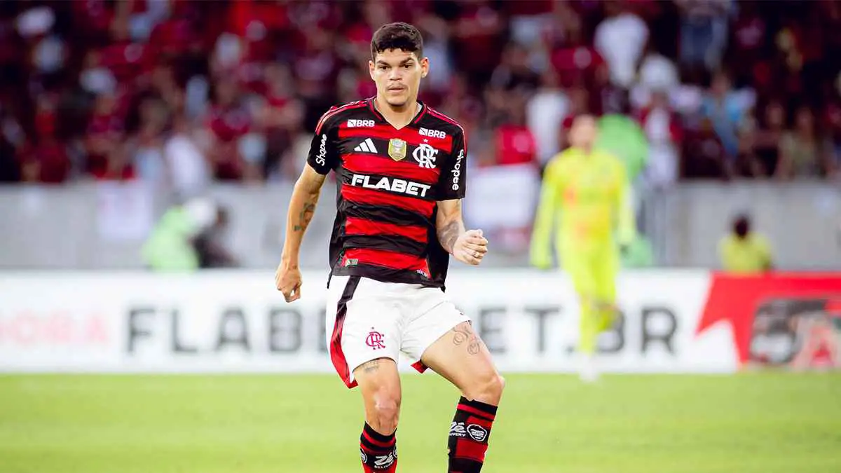 جيسوس طلبه.. فلامنغو يوافق على بيع نجمه للنصر السعودي