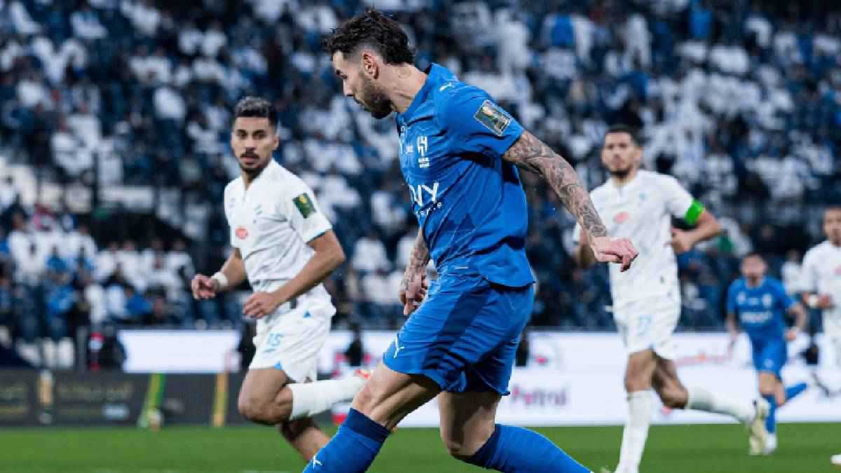 الهلال يسحق الفتح ويصعد إلى نصف نهائي كأس الملك (فيديو)