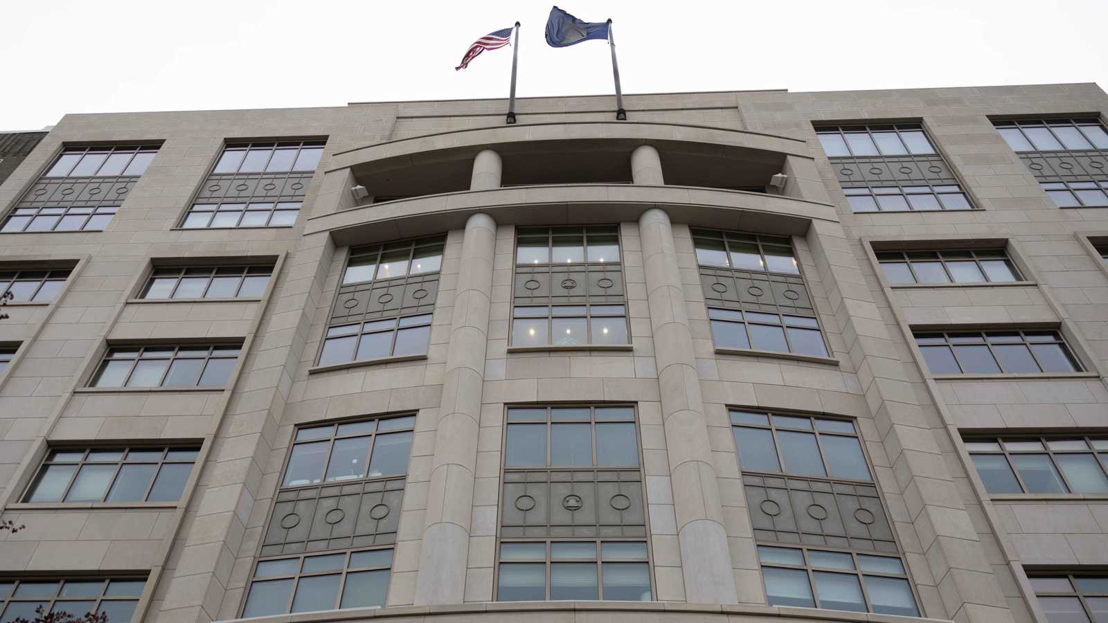 مركز أبحاث أمريكي يطرد موظفيه بسبب معاداة السامية