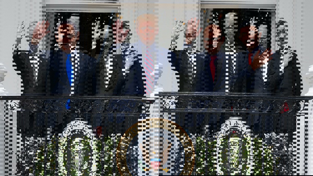 وفد إسرائيلي في البحرين للتباحث حول إعلان اتفاق السلام بين البلدين