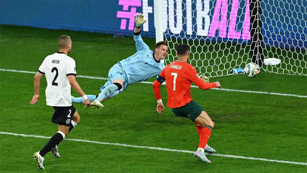 هالاند ضد رونالدو.. أقوى 4 صدامات في دوري الأمم الأوروبية 