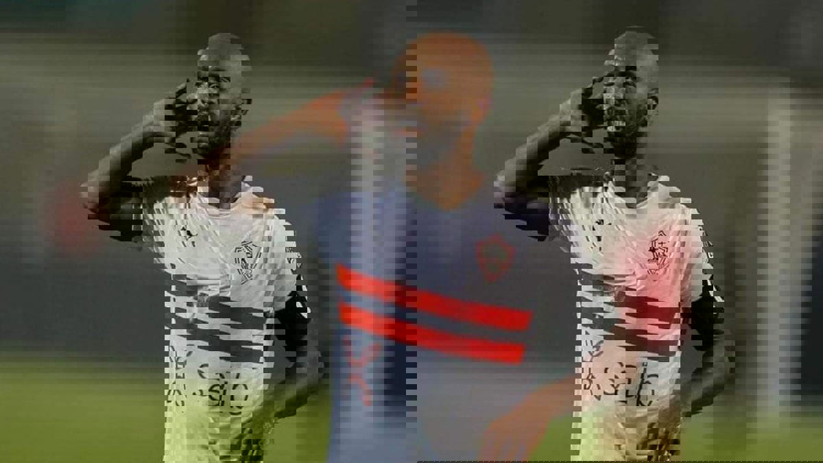 حملوا كلبا أسود.. ردود فعل غاضبة بعد ظهور مشجعين في فيديو يتنمرون بشيكابالا (شاهد)‎