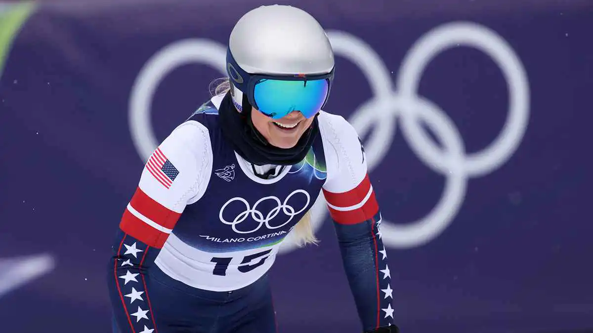 هذا يعني لي الكثير.. أسطورة التزلج ترد على مفاجأة كريستيانو رونالدو (صورة)