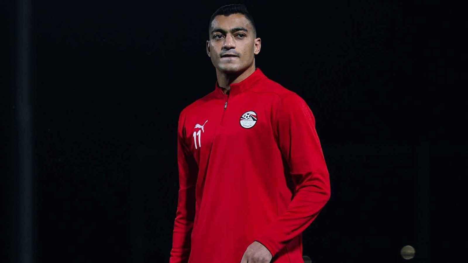 4 مرات.. مصطفى محمد يرفض راتبًا فلكيًا من الأهلي المصري 