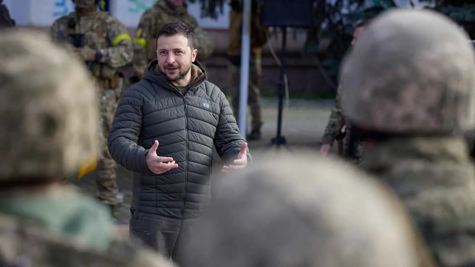 في أحدث تبادل للأسرى.. أوكرانيا تستعيد 150 جندياً من روسيا