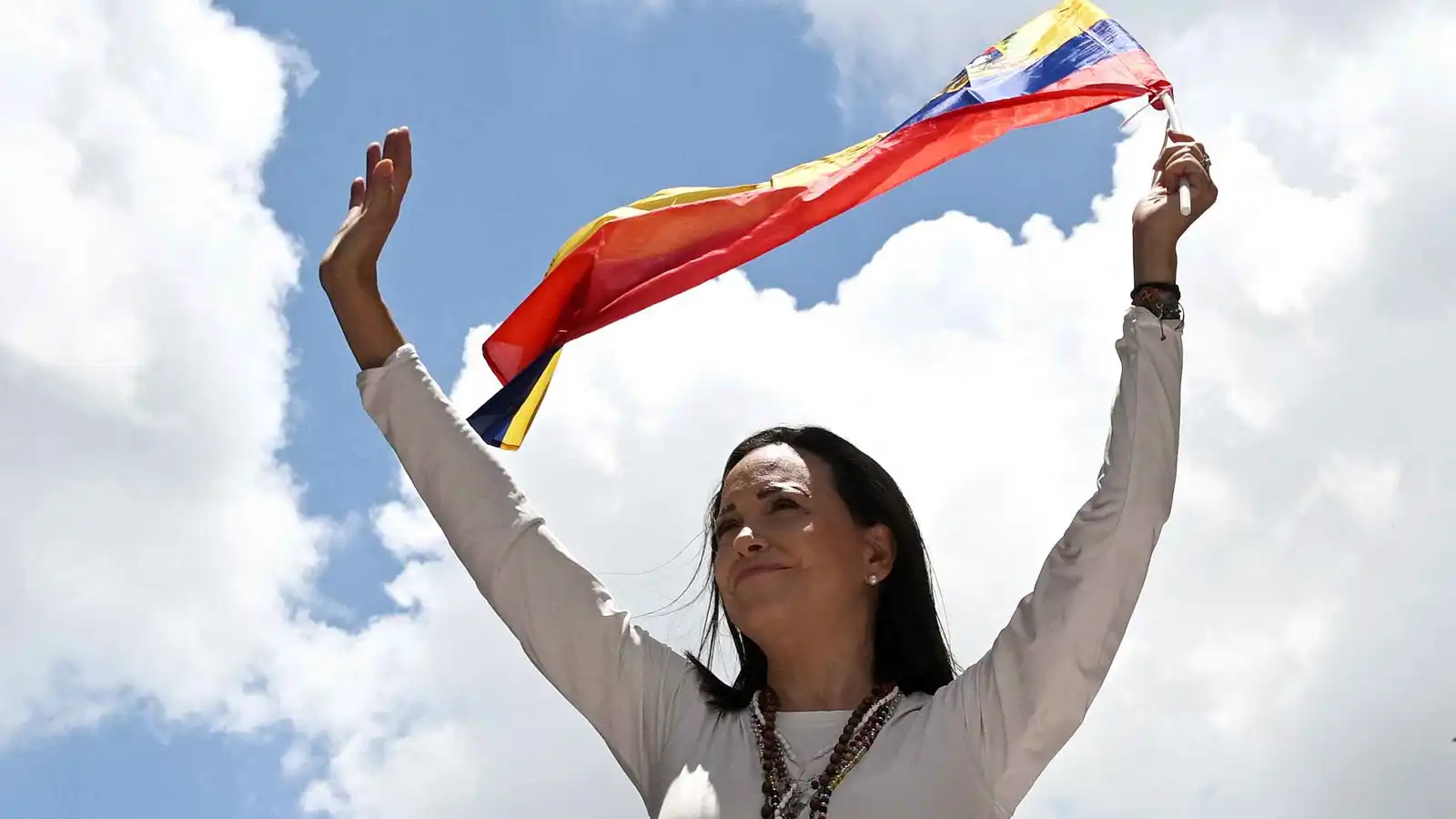 لم تتسلم جائزتها للآن.. معهد نوبل يجهل مكان وجود ماتشادو