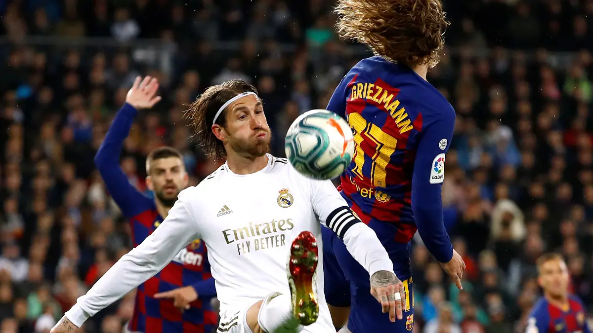 خافيير تيباس يحدد موعد استئناف الدوري الإسباني والبداية بمباراة ديربي