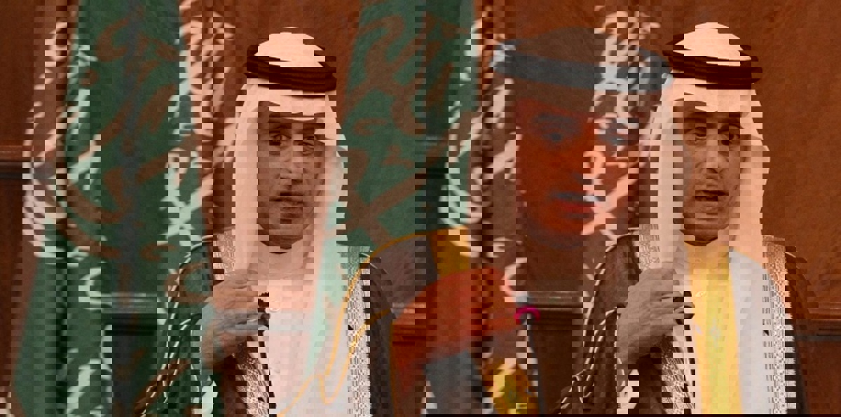 ‫وزير الخارجية السعودي عادل الجبير يلتقي الرئيس السوداني عمر البشير‬‎