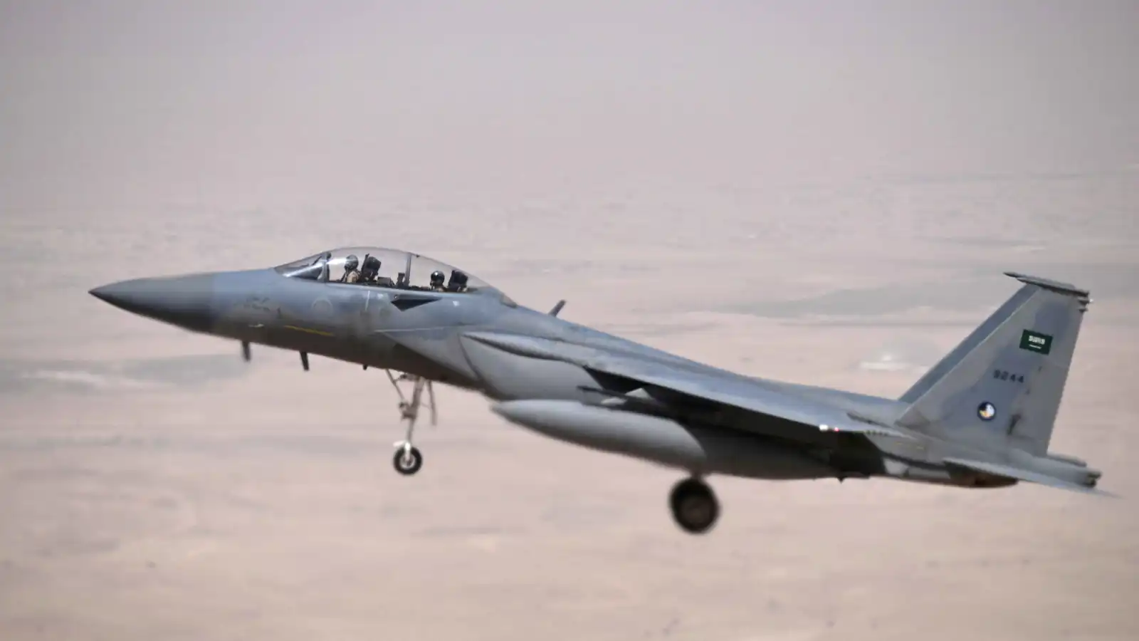 السعودية تعلن اعتراض 8 مسيّرات إيرانية