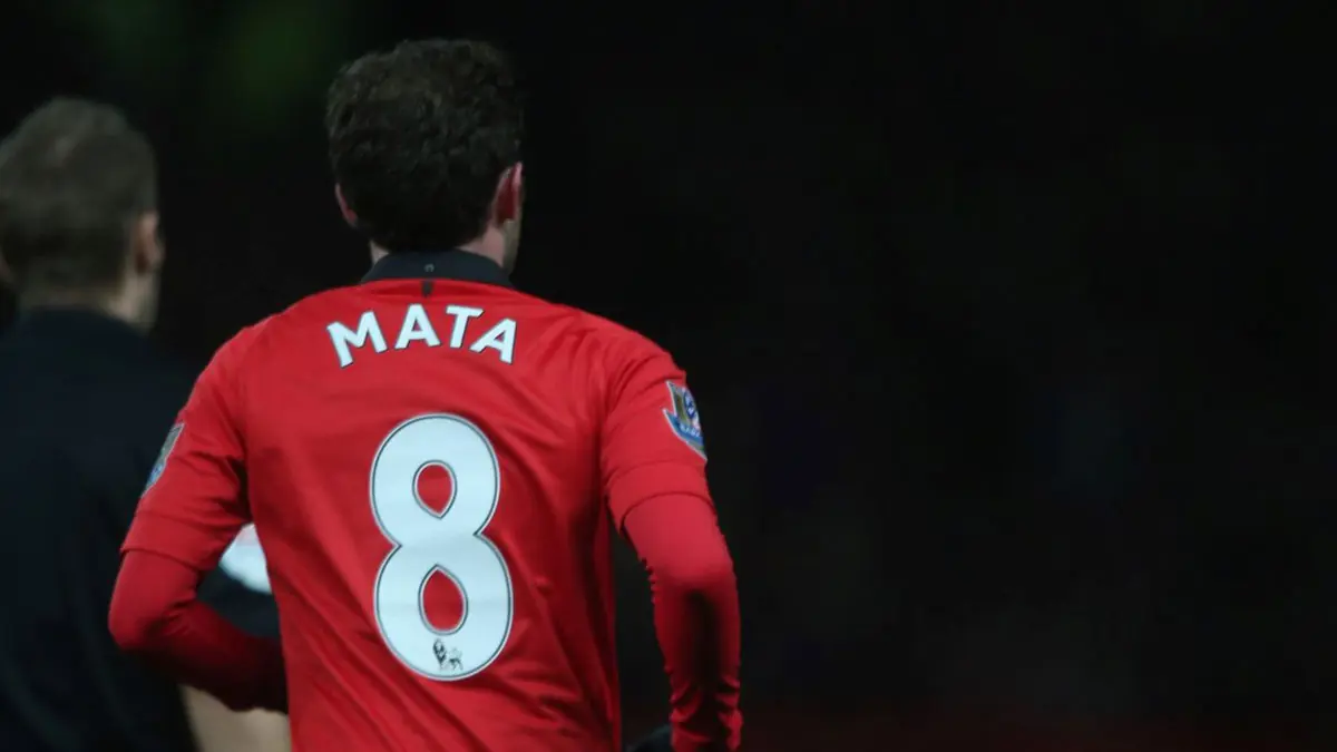 وكيل خوان ماتا يتفاوض مع نادي برشلونة