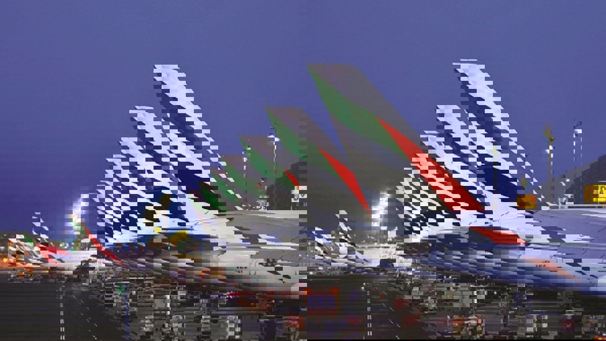 هيئة الطيران المدني الإماراتية تعاين مطار دمشق تمهيدًا لاستئناف رحلاتها الوطنية إليه