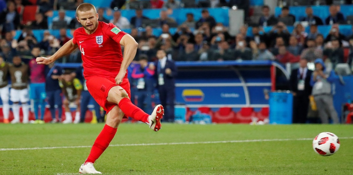 مباراة إنجلترا وكرواتيا.. داير يحذّر زملاءه: لم نحقق النجاح بعد