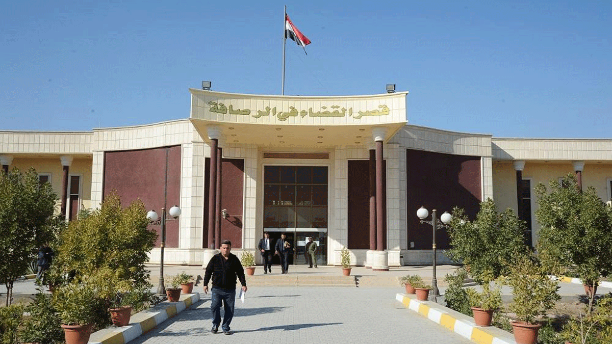 العراق.. السجن 15 عامًا لمدرب في تنظيم "الطريقة النقشبندية"