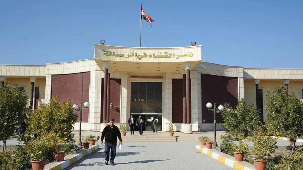 العراق.. السجن 15 عامًا لمدرب في تنظيم "الطريقة النقشبندية"