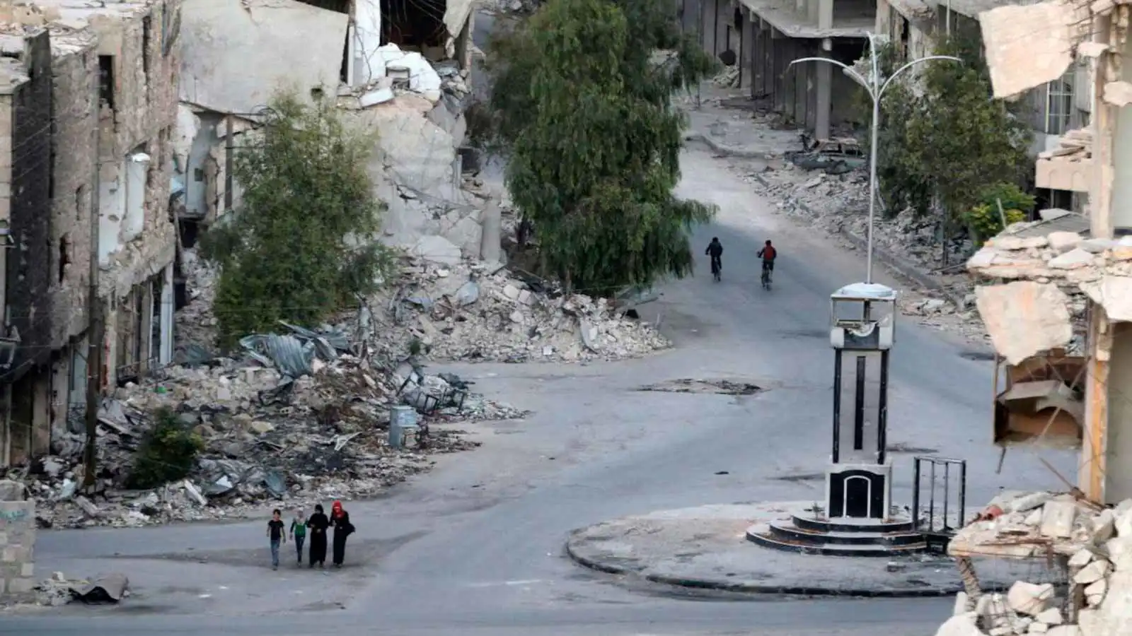 "وول ستريت جورنال": أمريكا تسعى لاحتواء العنف في حلب