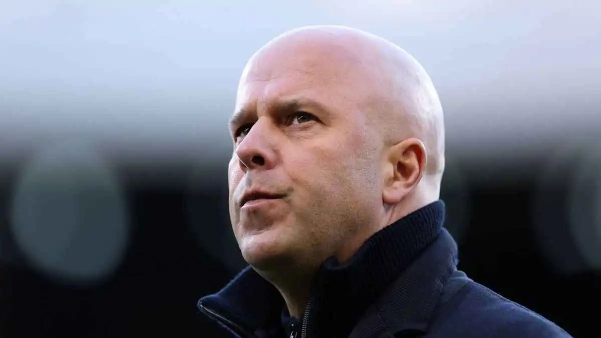 بعد تدهور النتائج.. ليفربول يتخذ أول إجراء تجاه آرني سلوت