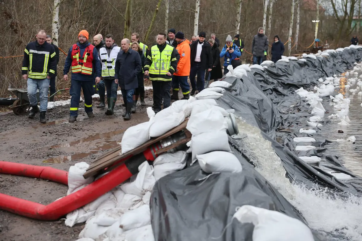 أولاف شولتس يواجه "ثورة المزارعين"