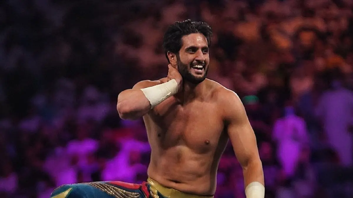 نتائج WWECrownJewel.. غولدبيرج يهزم بوبي لاشلي والسعودي منصور يحتفل مع طارق حامدي