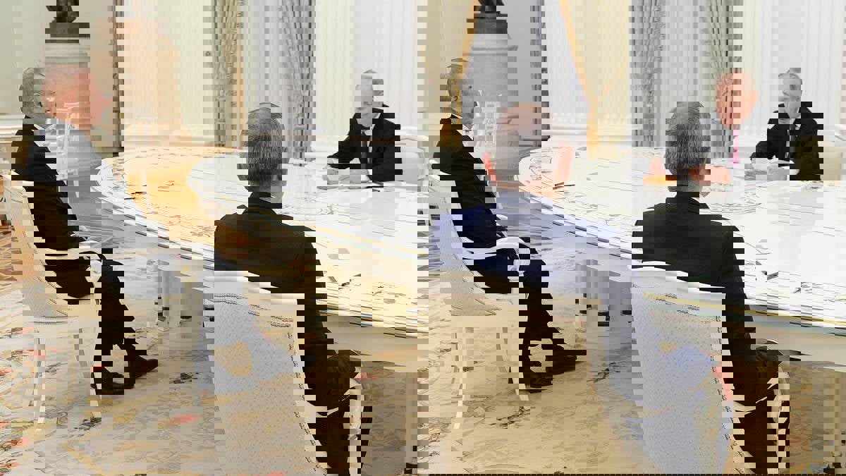 الأولى بعد الحرب.. بوتين يستضيف محادثات بين زعيمي أذربيجان وأرمينيا