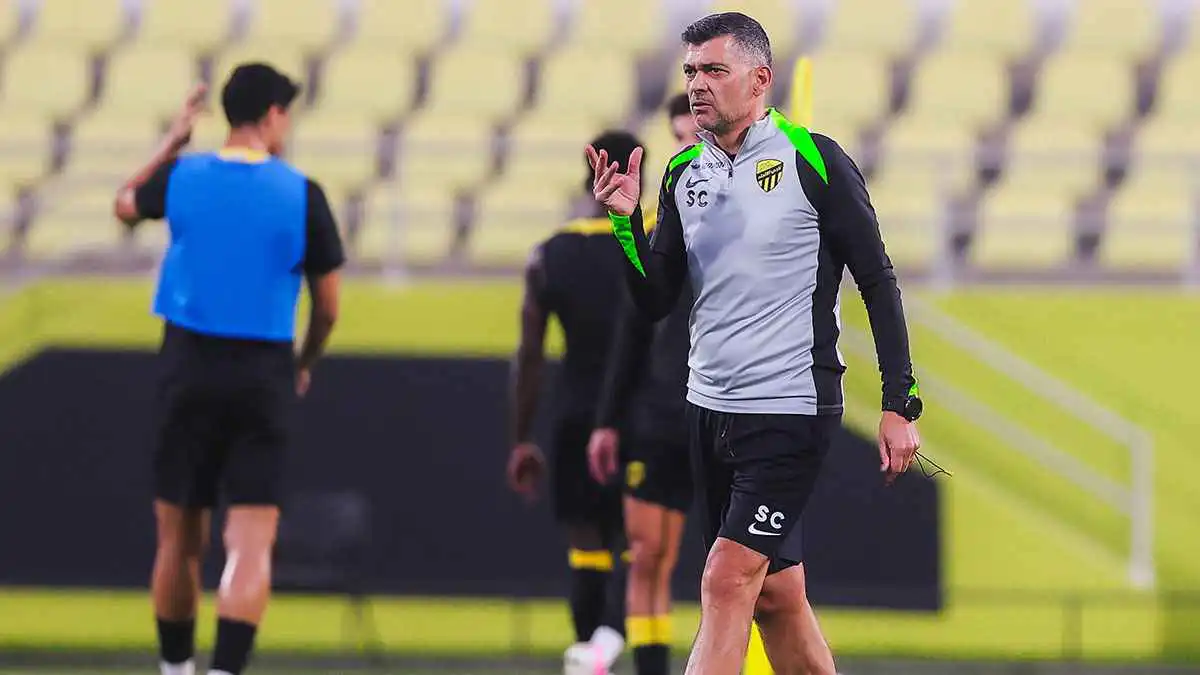 كونسيساو يكشف سر أخطر ظاهرة في الاتحاد السعودي هذا الموسم