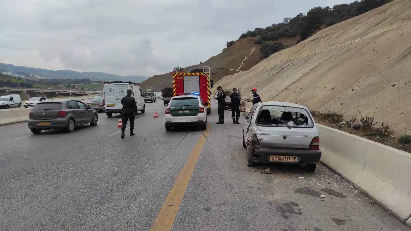 3 وفيات وعشرات الإصابات بحادث مروري في الجزائر