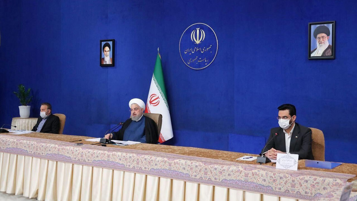 الرئيس الإيراني يعلق على مناظرة ترامب وبايدن