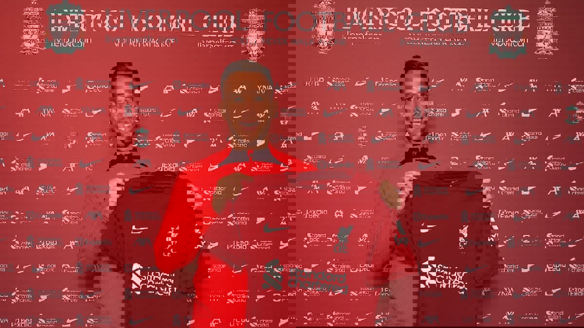 رسميا.. ليفربول يتعاقد مع آرثر ميلو من يوفنتوس