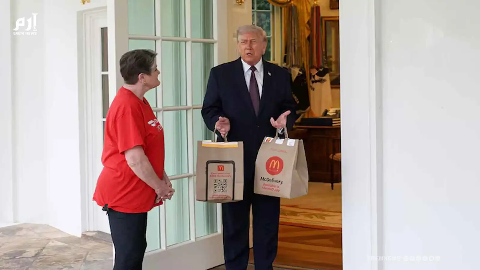 سائقة توصيل طلب ترامب.. هل هي ممثلة تُستدعى وقت الحاجة؟