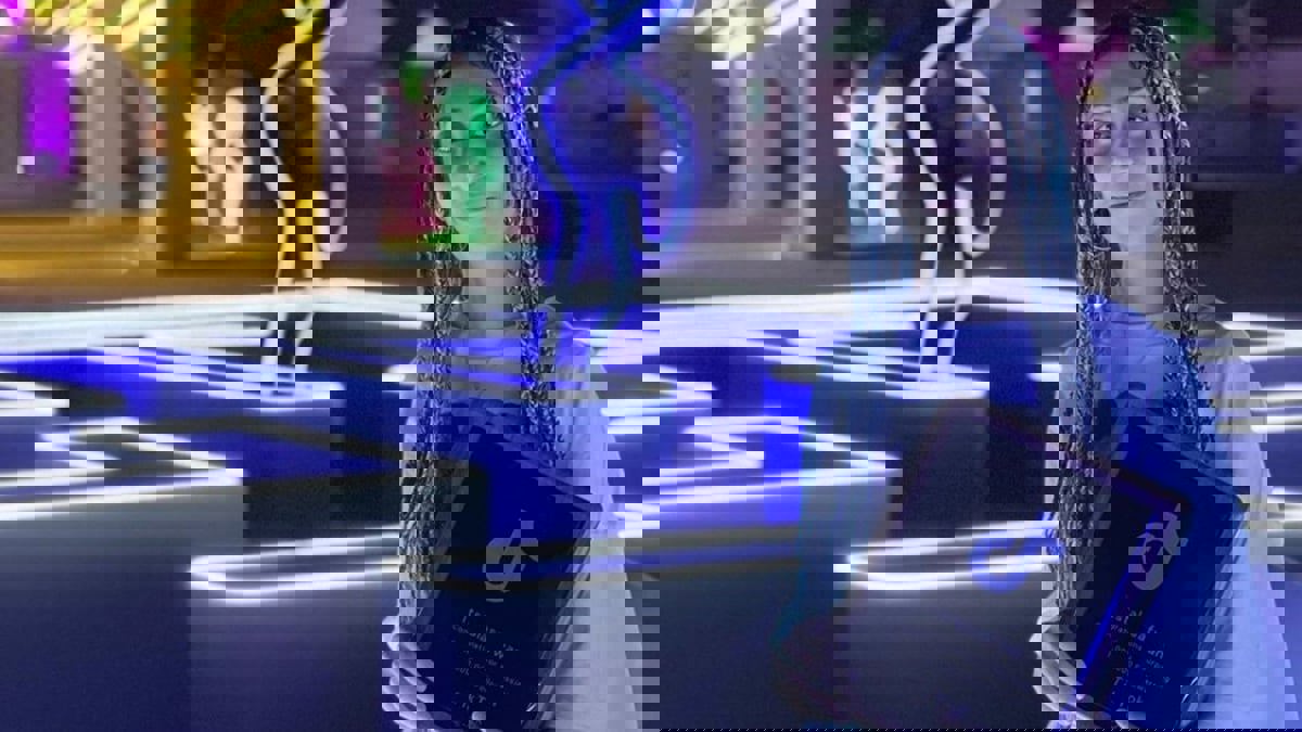 من هي مشهورة مواقع التواصل الاجتماعي تالا صفوان؟