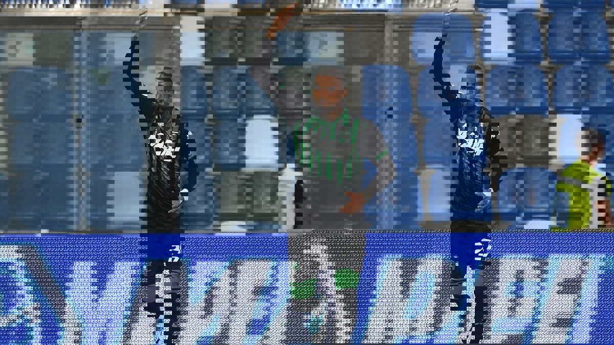 رسميًا.. نادي برشلونة يضم كيفن برينس بواتينغ (فيديو)