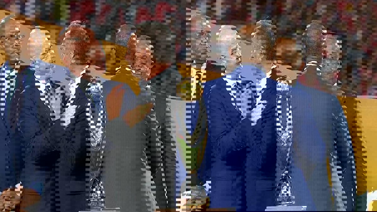 ماذا قال محمود الخطيب لإنفانتينو وموتسيبي بعد خسارة الأهلي أمام الوداد؟