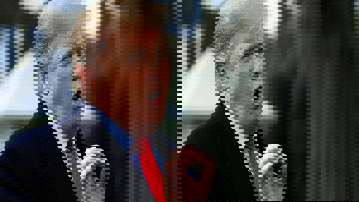 عضو برئاسة البرلمان الإيراني: أتمنى أن يفوز ترامب بولاية رئاسية ثانية