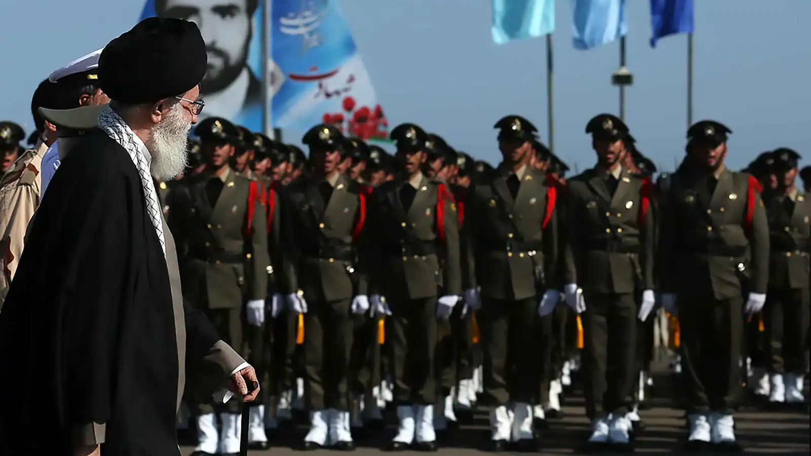 سقوط ورقة إيران "الرابحة".. هل فقد حزب الله قوة الردع ضد إسرائيل؟