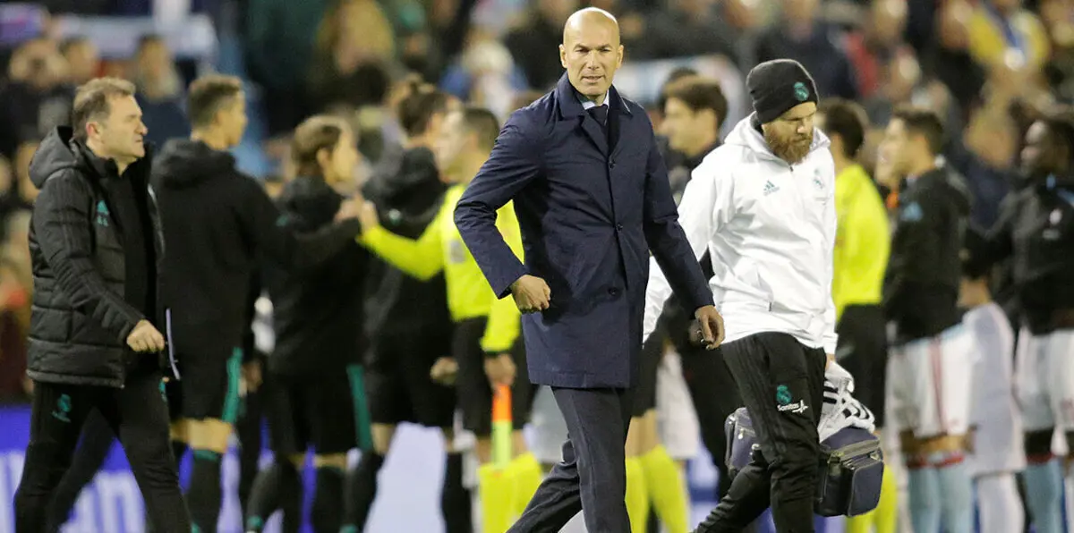 تراجع ريال مدريد بين ثقة زيدان المفرطة وسوء تقدير سوق الانتقالات