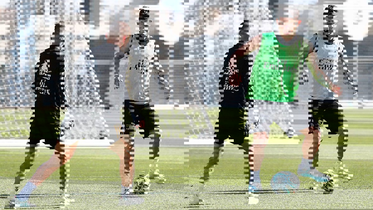 هازارد وجيمس رودريغيز يعودان للتدريبات الجماعية لريال مدريد