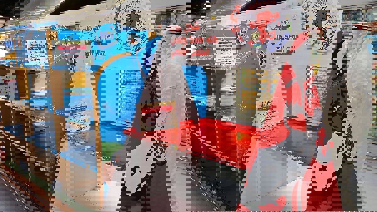 الرسوم المسيئة للنبي تهدد رواج السلع الفرنسية في الخليج