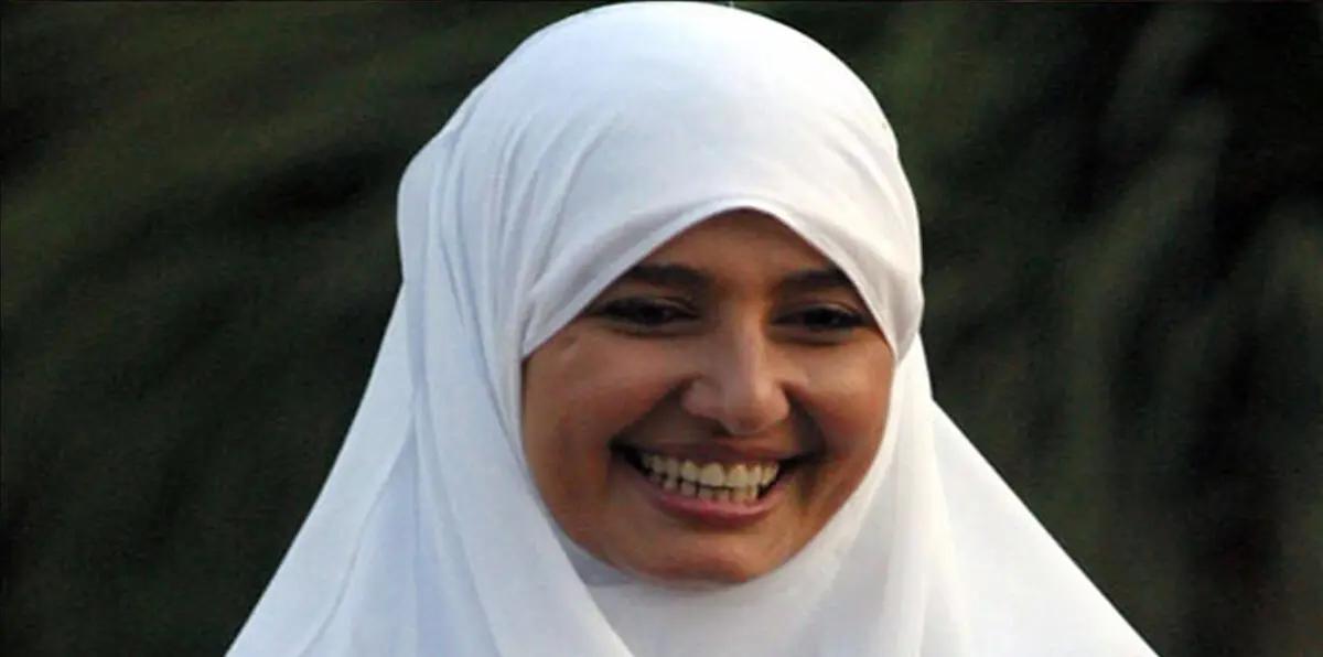 بعد 12 عامًا.. حلا شيحة تخلع الحجاب وتقرر العودة للفن