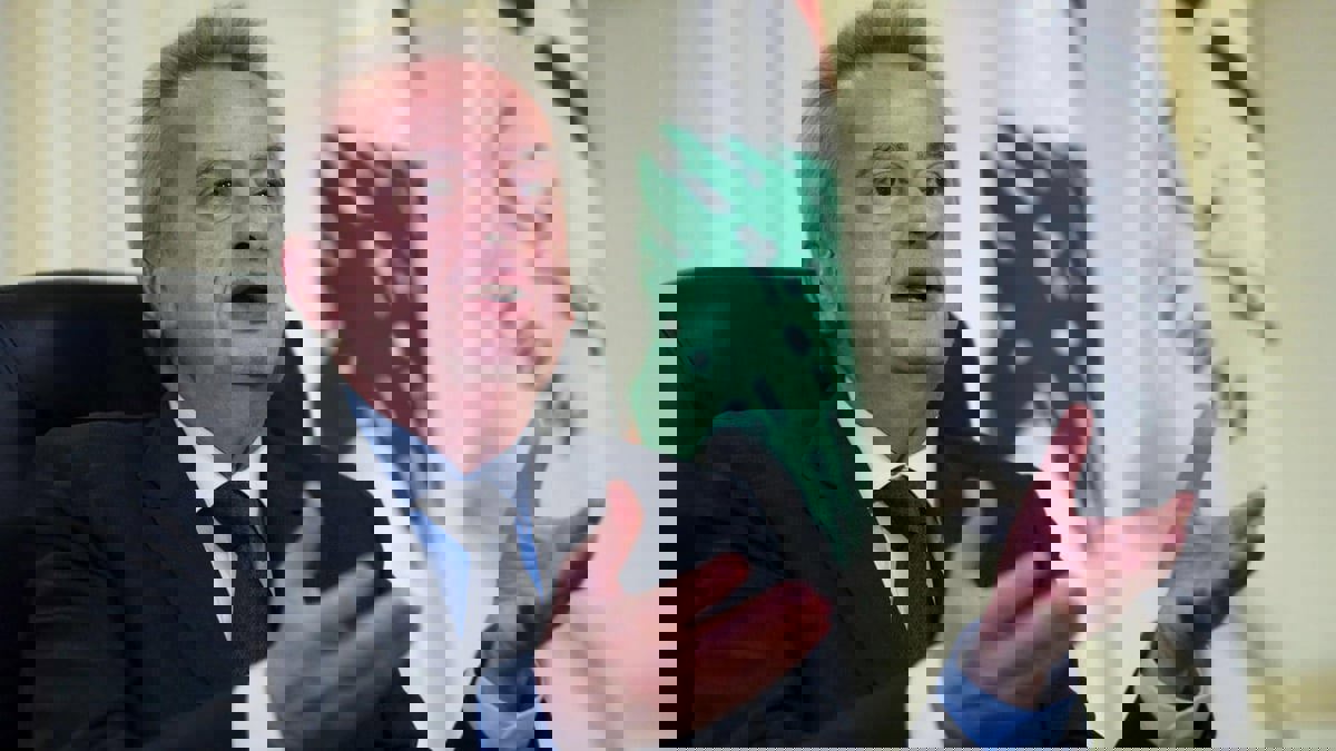 النائب العام اللبناني يحيل تحقيقا مع حاكم المصرف المركزي إلى القضاء