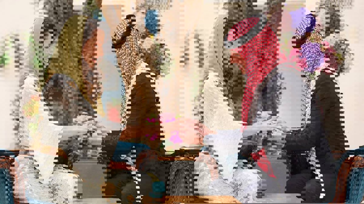 خبير يكشف ثمن خاتم رجوة آل سيف خطيبة ولي العهد الأردني