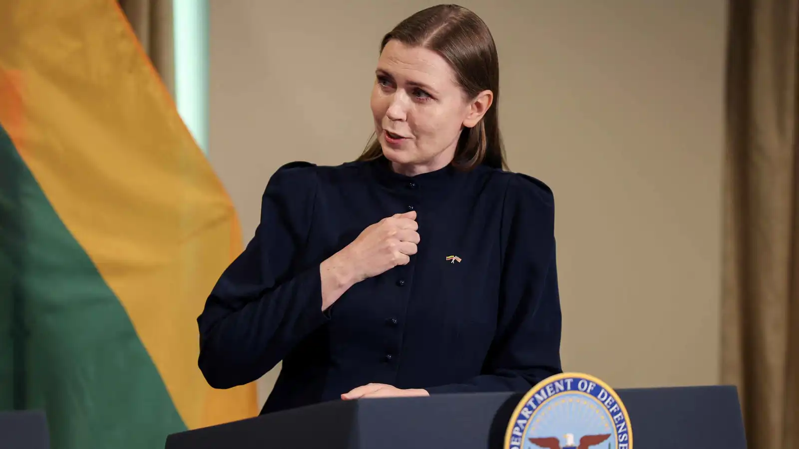 ليتوانيا تفرض حظرا جويا قرب حدودها مع روسيا البيضاء