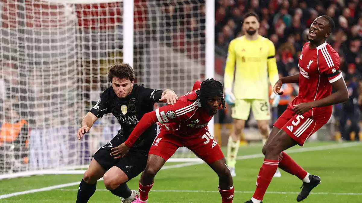 4 كوارث تنتظر ليفربول بعد مغادرة دوري أبطال أوروبا